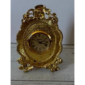Stylebuilt Vintage gold textured finish checkerboard Roses design small clock